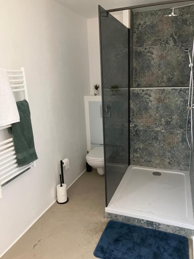 Chambre Avec Petit-Dejeuner En Provence Luberon La Tour-d'Aigues ภายนอก รูปภาพ