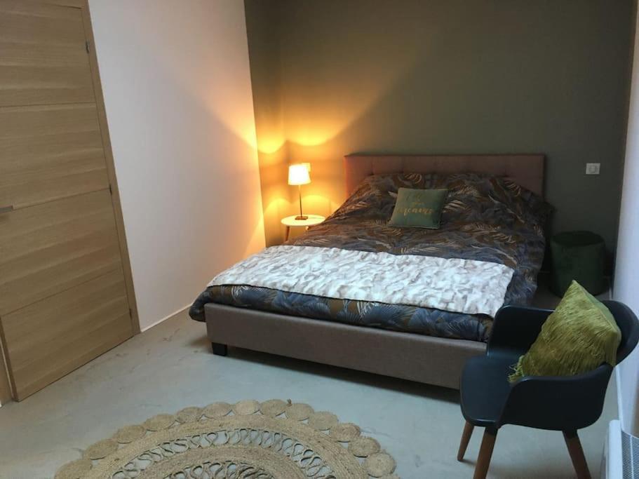 Chambre Avec Petit-Dejeuner En Provence Luberon La Tour-d'Aigues ภายนอก รูปภาพ